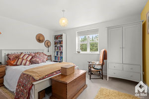 Photo 15- click for photo gallery